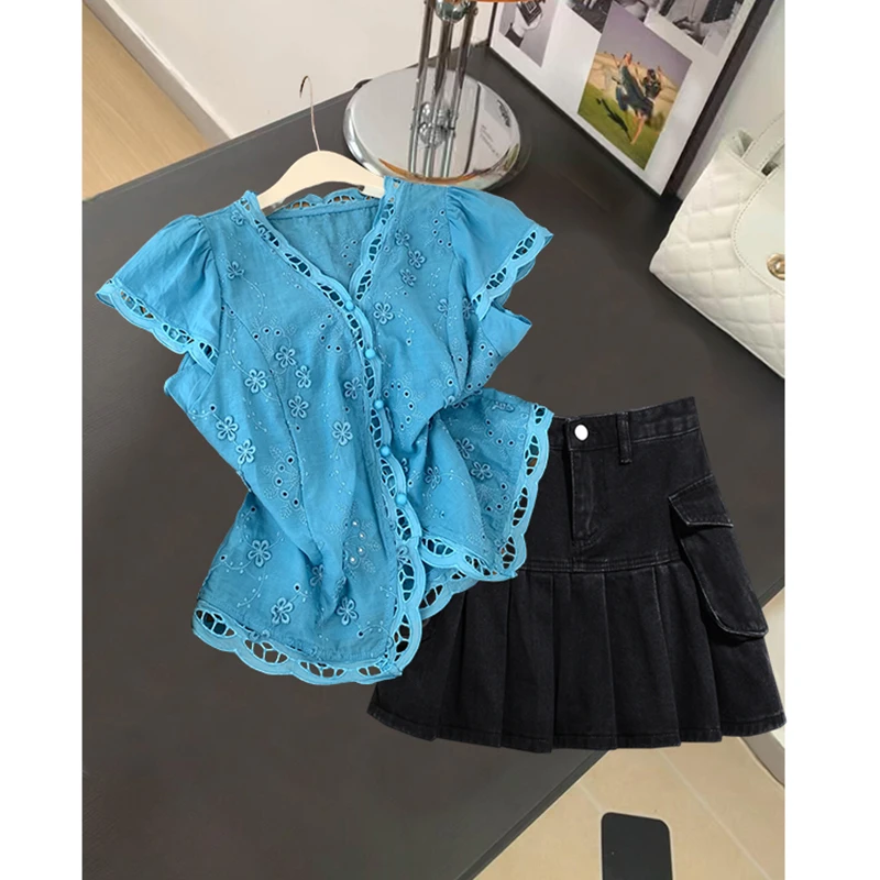 【现货】韩系氛围感穿搭夏季2025新款气质镂空上衣个性短裙两件套