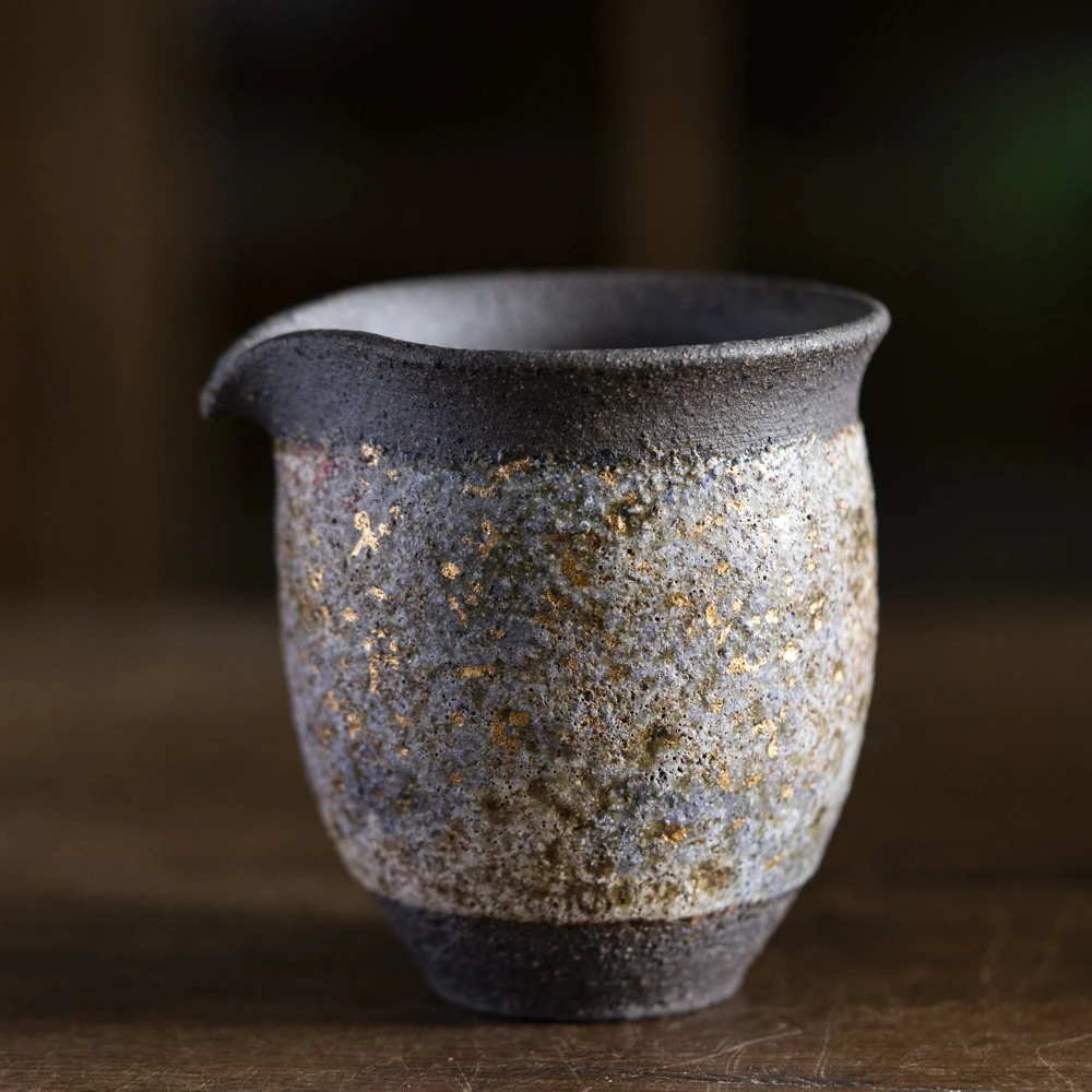 【坐饮亭竹】七彩-高越-瘦高手握公道杯（高越S0059）