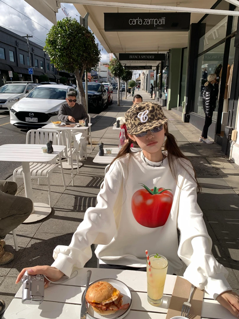 WRXS  慵懒松弛感白色长袖卫衣女秋冬休闲宽松设计感小众圆领上衣