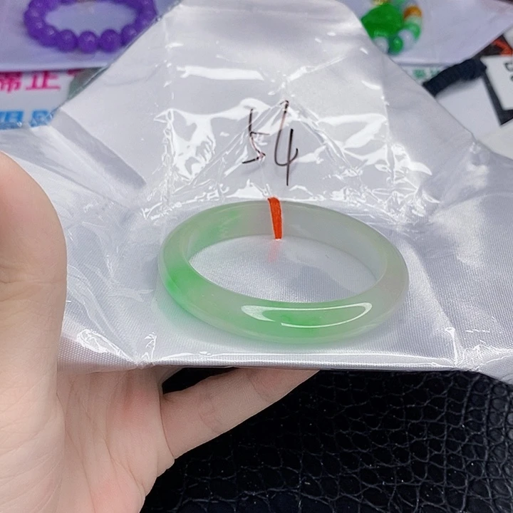 翡翠手镯未镶嵌一图一物实物为准
