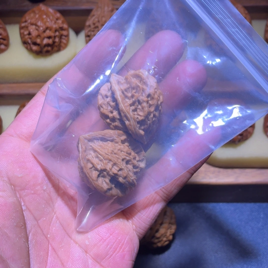 把件文玩核桃全品三棱