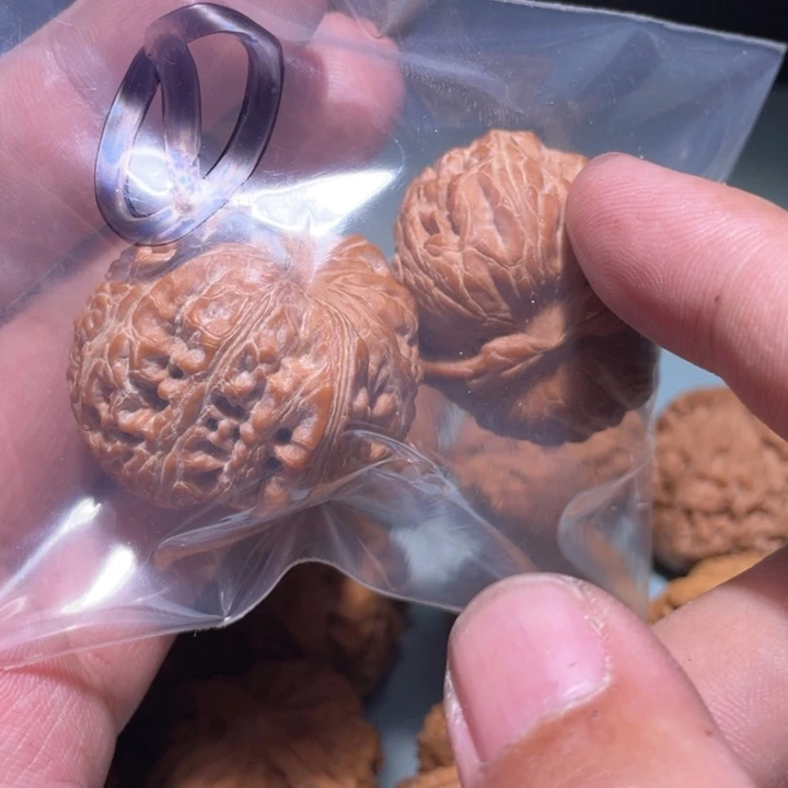 文玩核桃吊坠A**s1呃呃呃