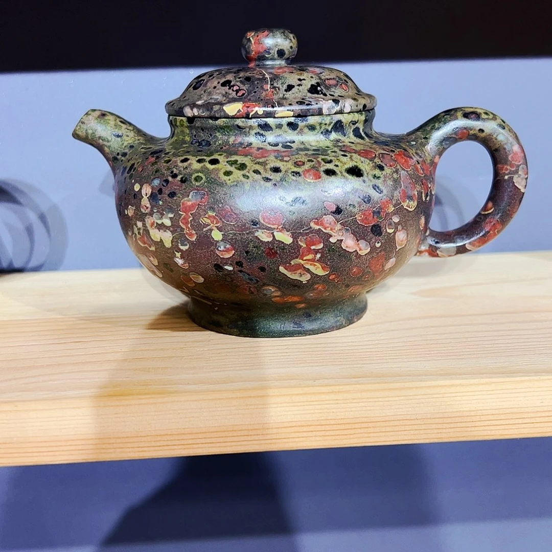 佳***歌茶空间天然原石梅花玉