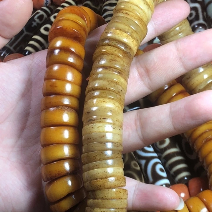 泥塑肆*东西。