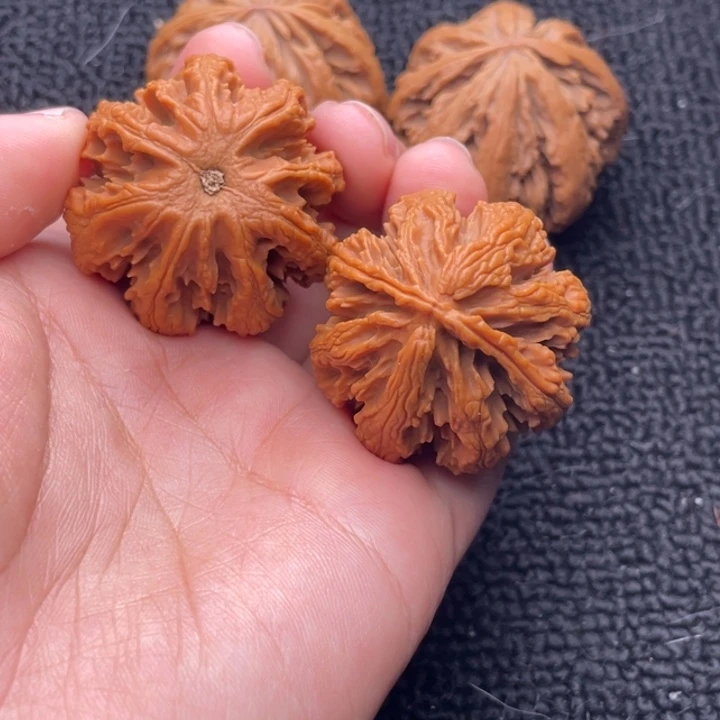 文玩核桃吊坠文玩核桃24