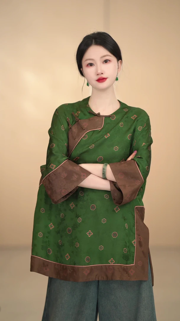 「青玉案」新中式时尚薄款圆领太太服复古百搭绿色宽松上衣提花