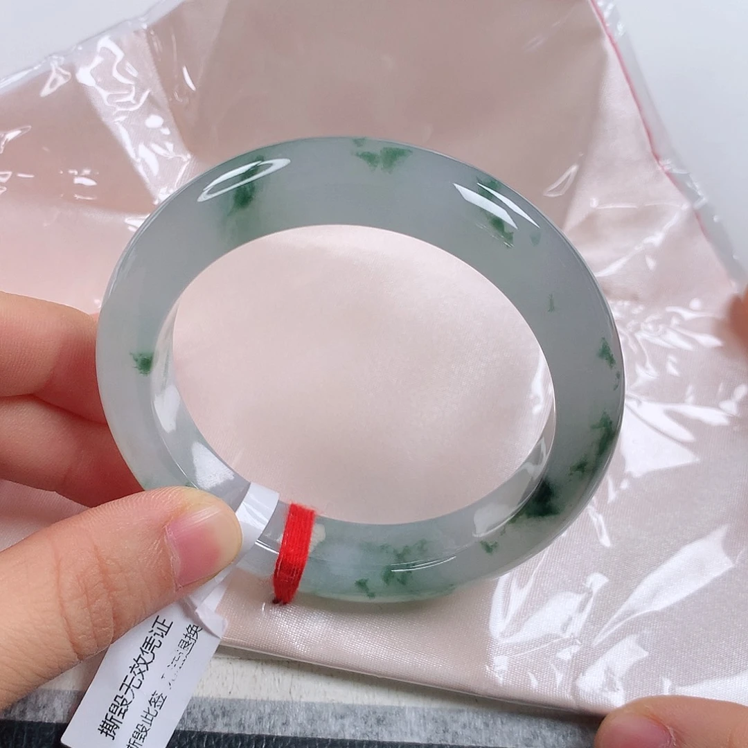 翡翠手镯未镶嵌怡*宝拆单付