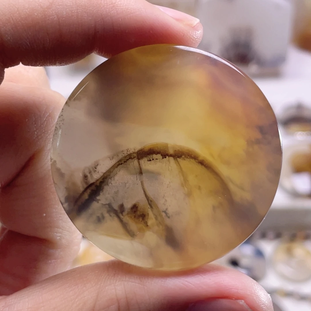 玛瑙/玉髓未镶嵌珠宝奇石