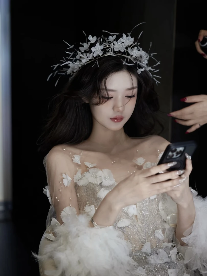 沁心新款高级手工羽毛花朵水晶缠线款发箍头饰