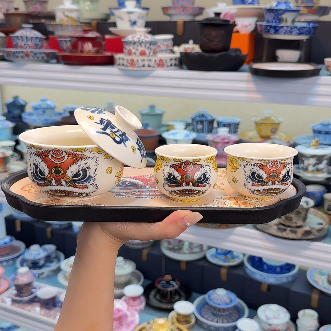 我们都在努力着改变