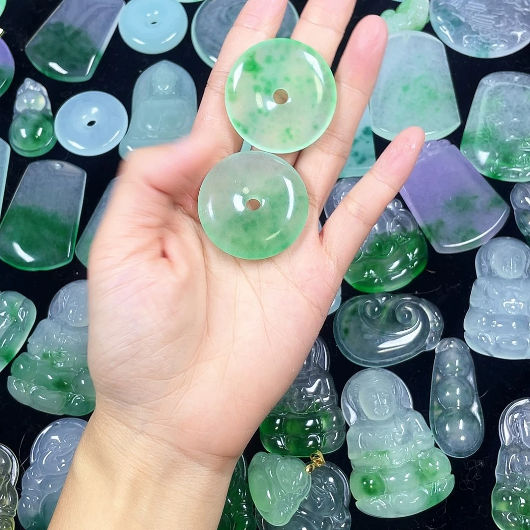 翡翠未镶嵌颈饰吊坠2