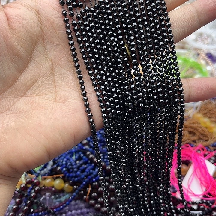 玛瑙/玉髓未镶嵌珠宝半成品一条3mm左右黑尖晶