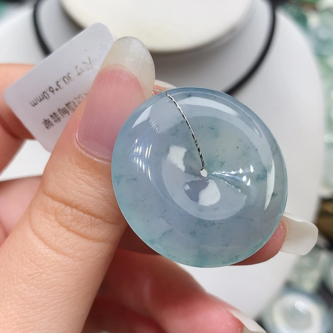 翡翠未镶嵌胸饰翡翠82，30.3/6