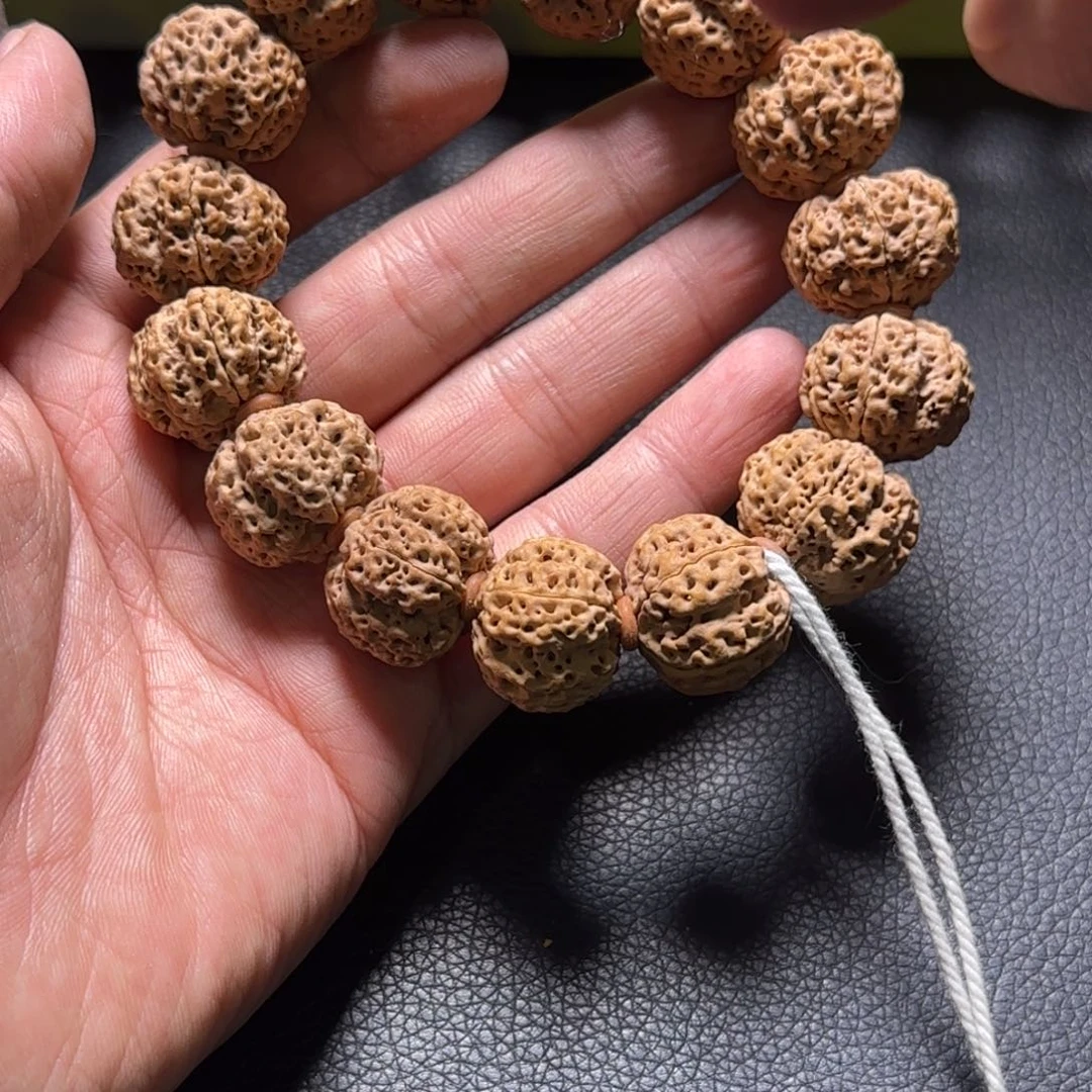 金刚菩提手串21尺寸深沟梅花