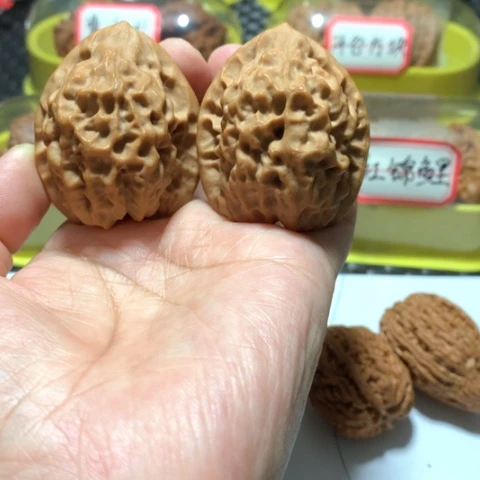 吊坠文玩核桃蛤蟆眼