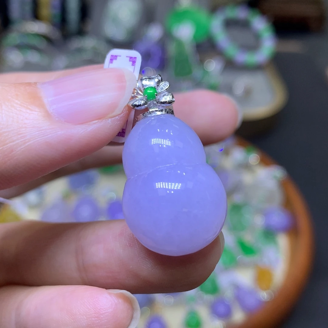 翡翠18K金镶嵌颈饰翡翠吊坠项链