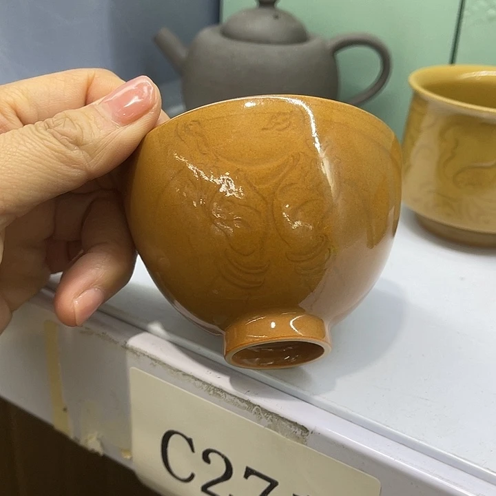 瓷片福利待遇多多元旦快乐