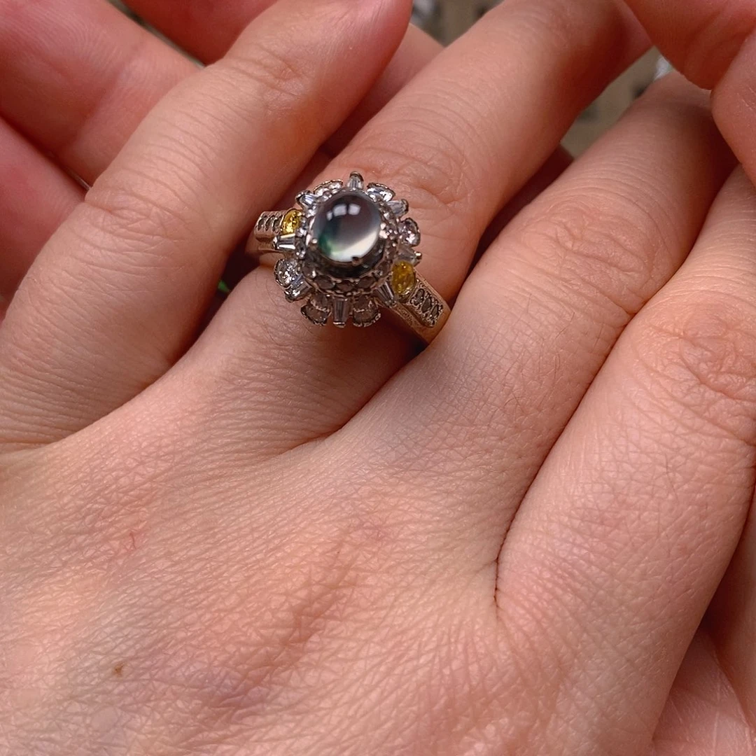 翡翠戒指未镶嵌翡翠蛋面