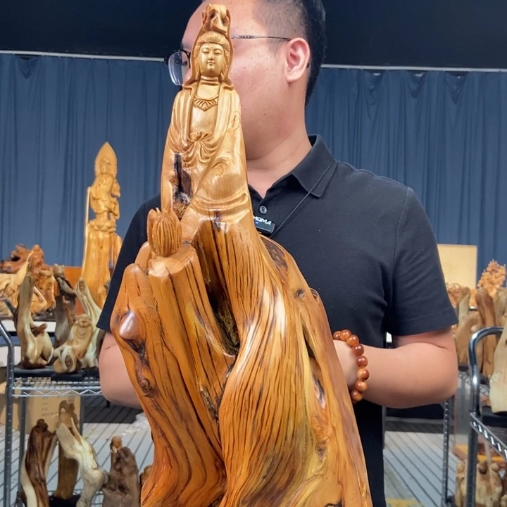 柏木（崖柏）随型摆件