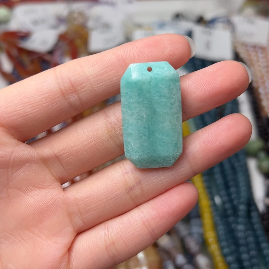 玛瑙/玉髓合金珠宝半成品H06。20mm天然天河石无事牌一个