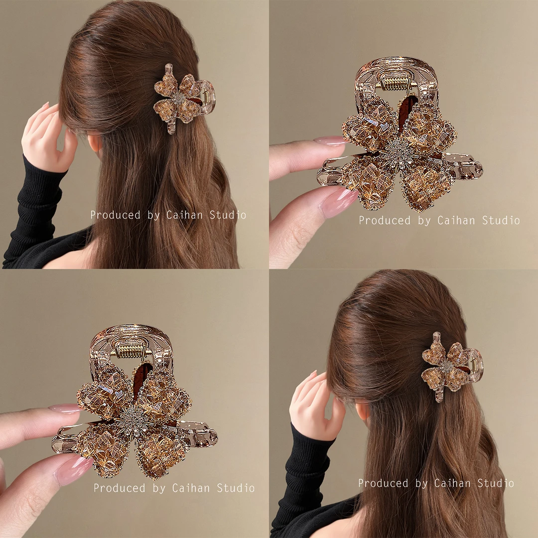 月鸣舞曲~高级四叶花镶钻抓夹轻奢后脑勺半扎发夹新款旅行发卡