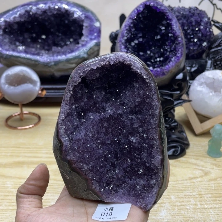 未镶嵌大型摆件（非配饰）紫晶