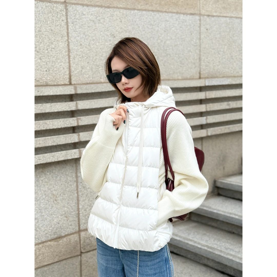 IDENTIFIES/易缔媤针织袖时尚短款韩版休闲百搭拼接羽绒服E43149