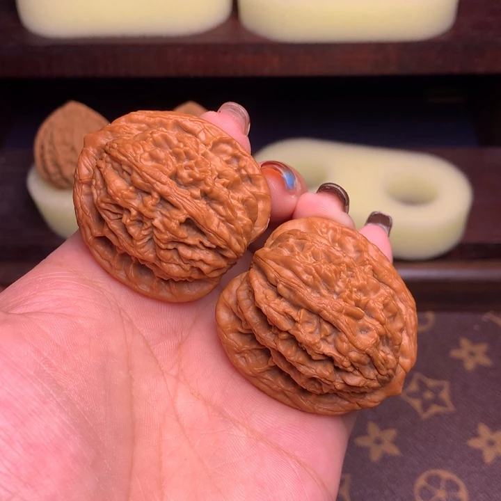 随***e把件文玩核桃40麦虎
