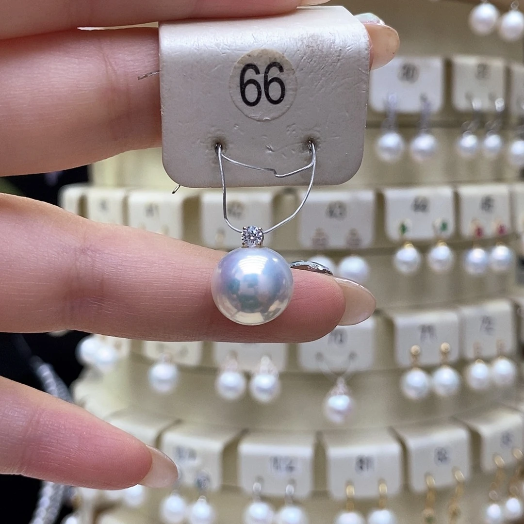 18K金镶嵌吊坠淡水珍珠