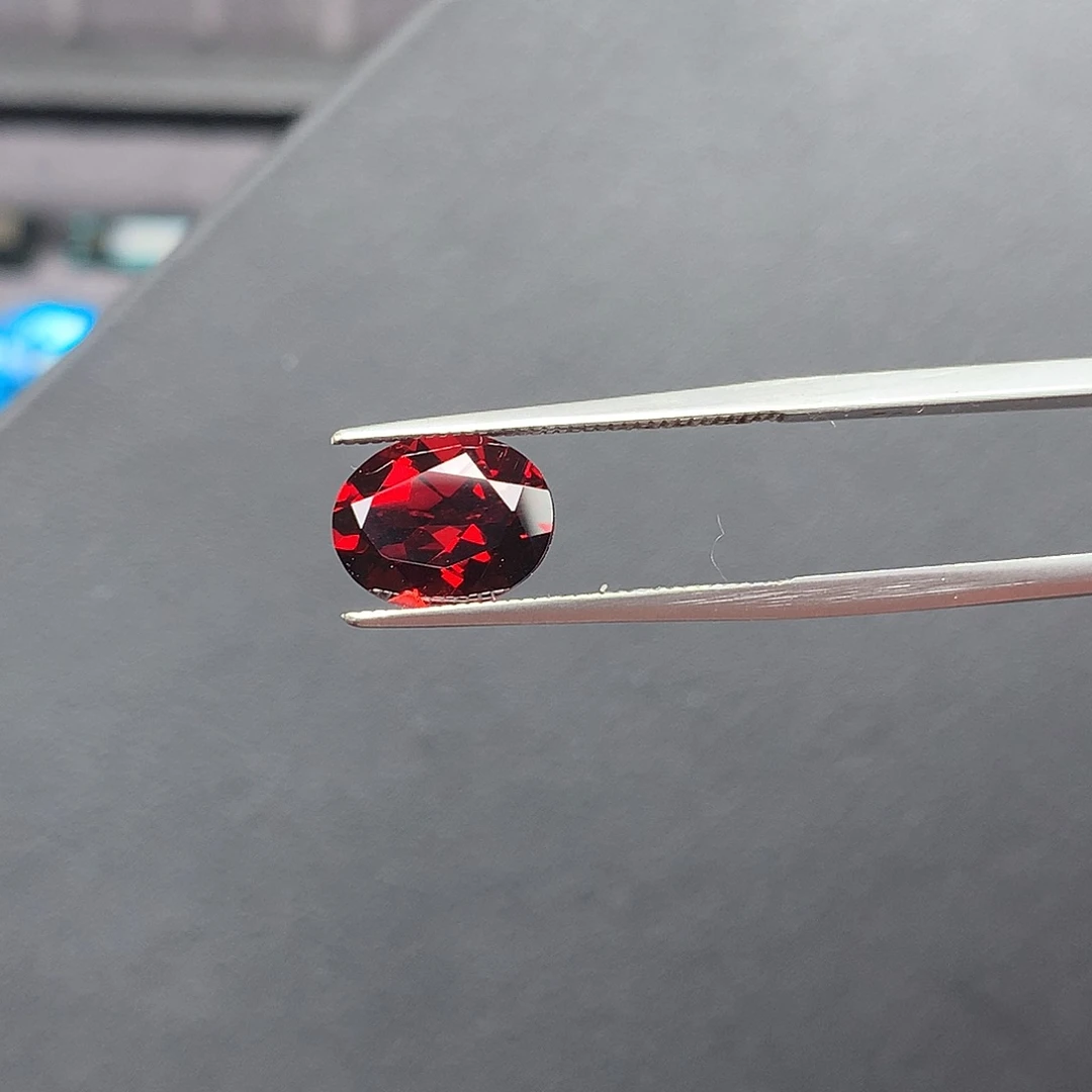 石榴石裸石未镶嵌8*10