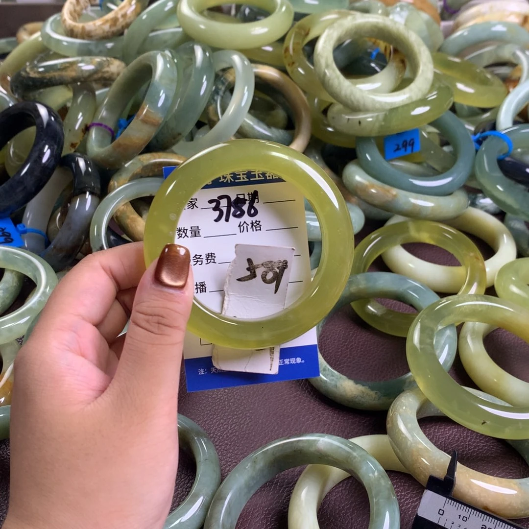 未镶嵌蛇纹石玉手镯3786