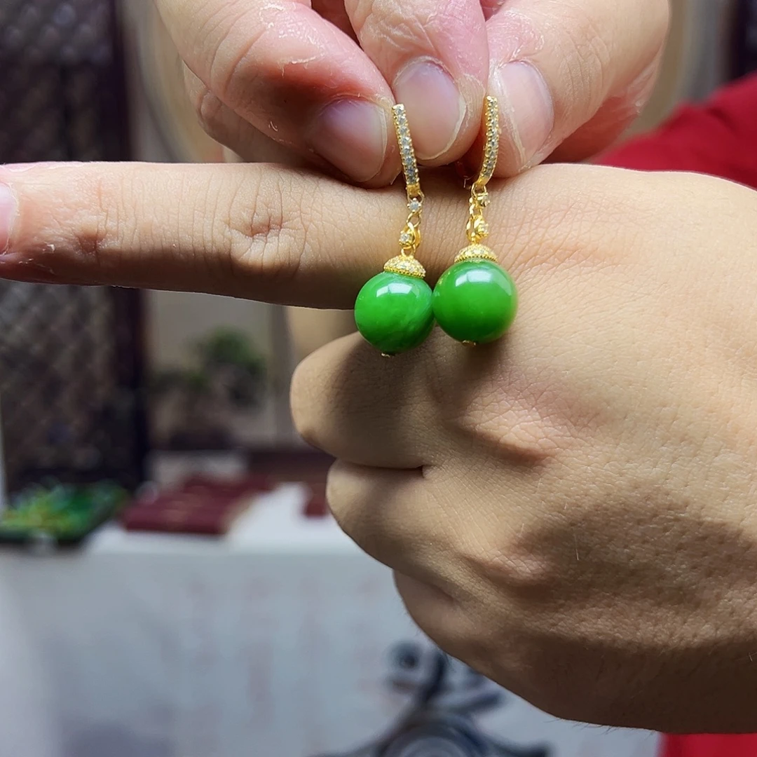 未镶嵌和田玉耳饰