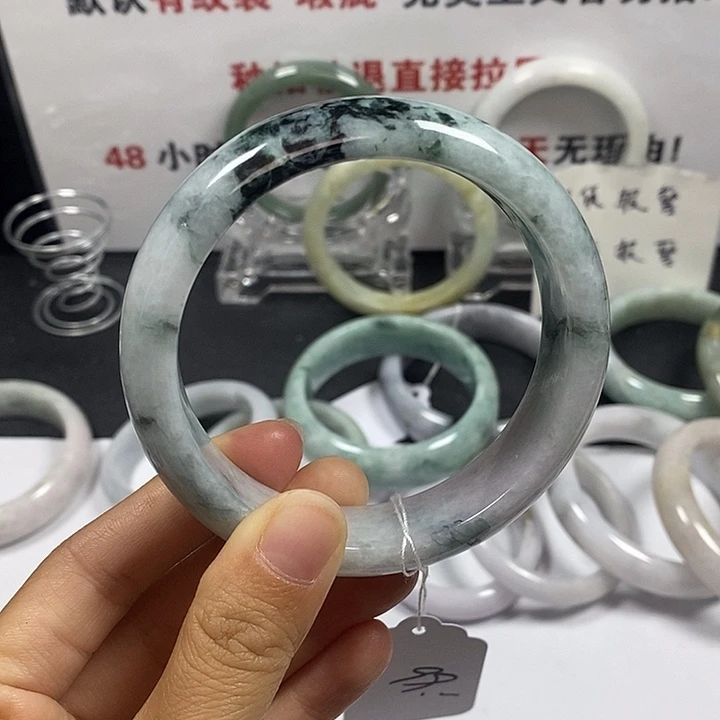 未镶嵌手镯翡翠26。62.9圈