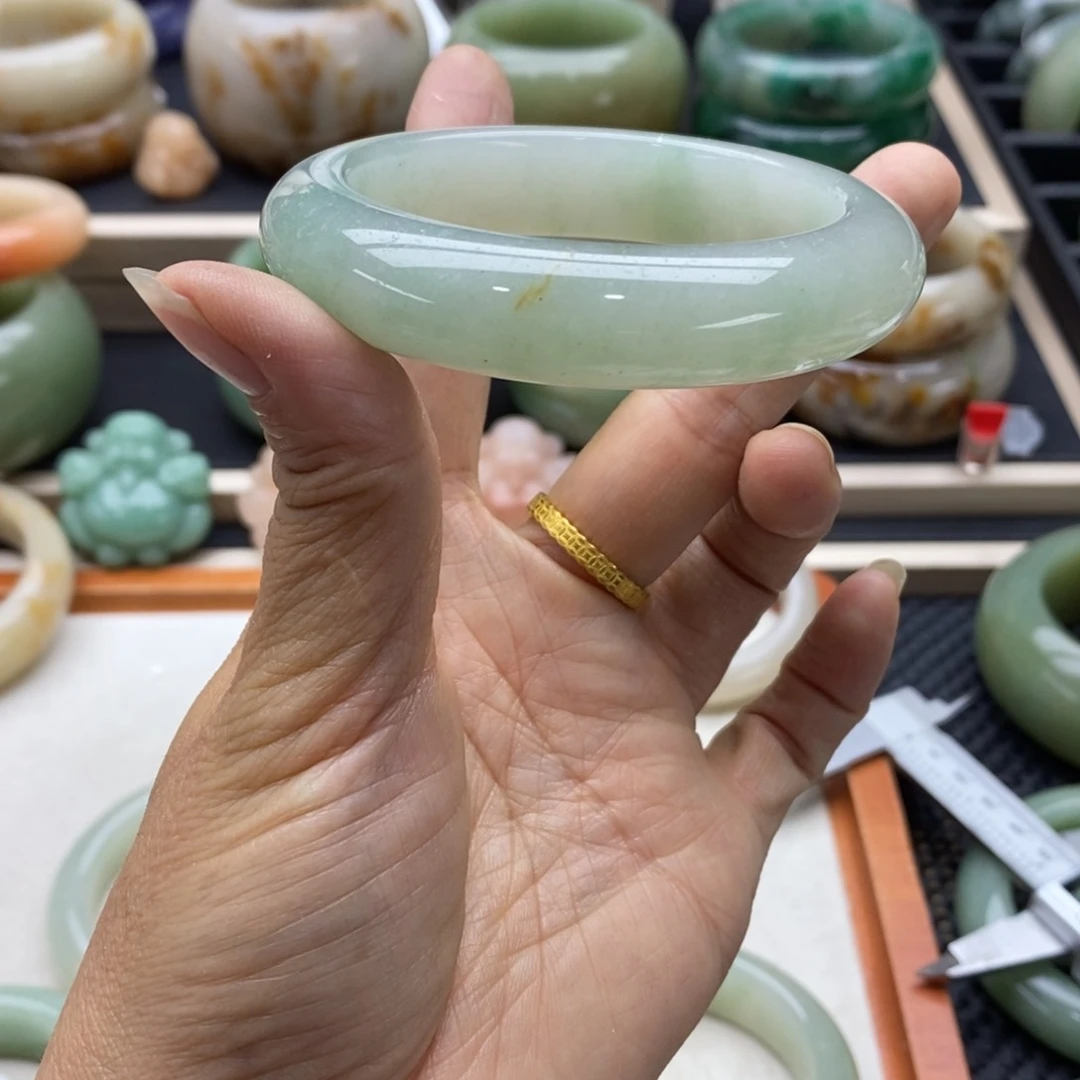 未镶嵌手镯石英质玉ớ****天