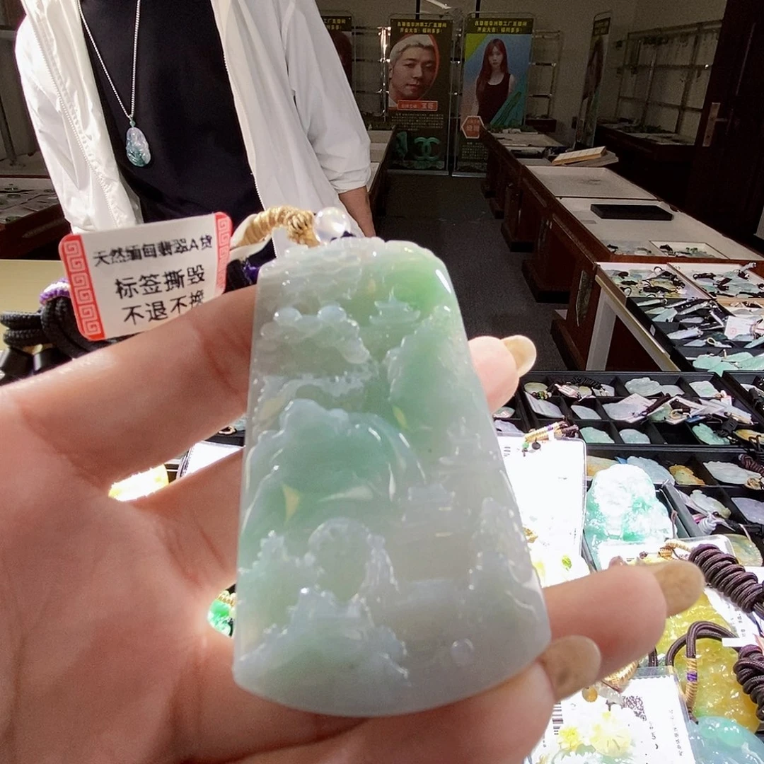 颈饰未镶嵌翡翠翡翠