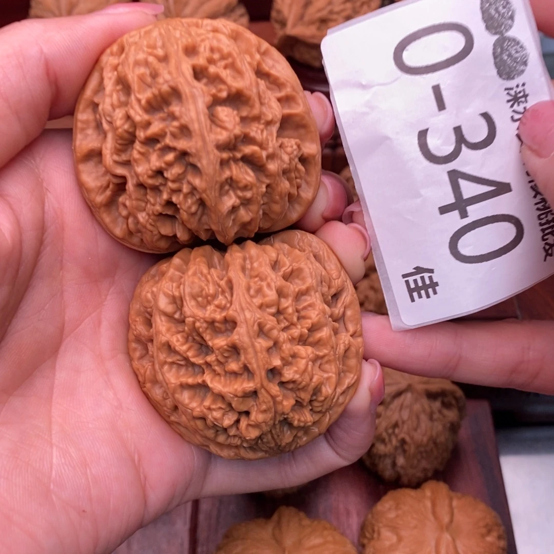 文玩核桃把件47粗筋