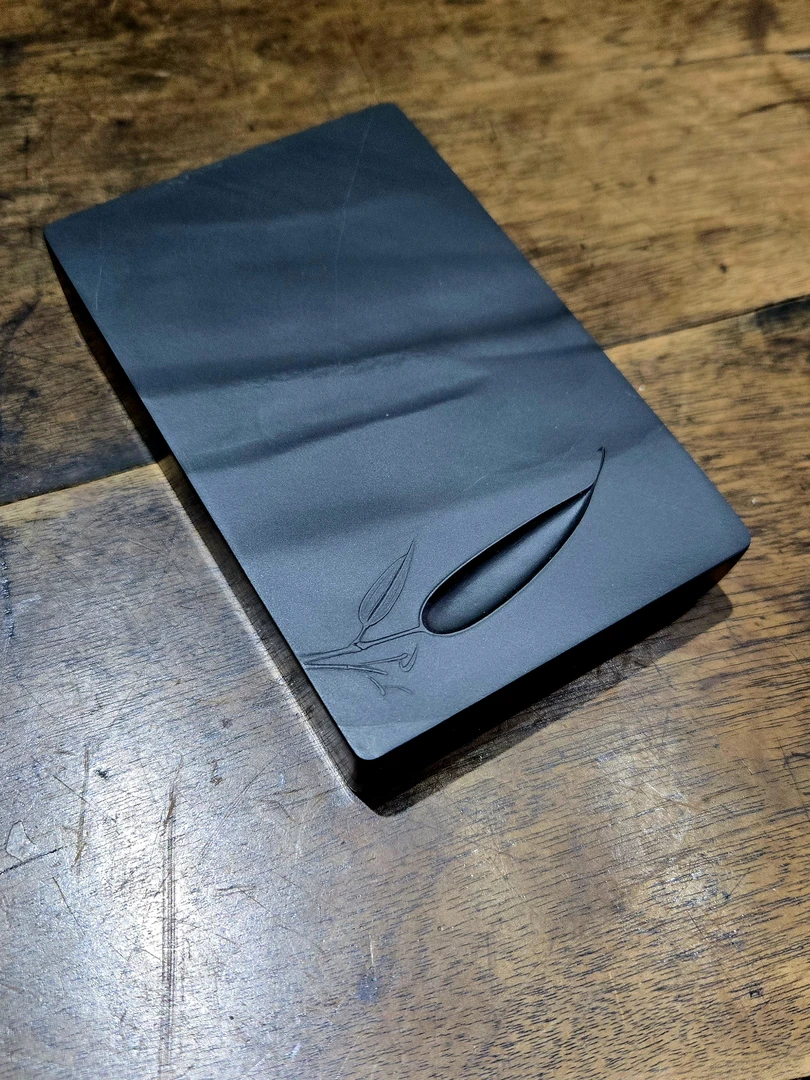 歙砚，老坑水舷坑灵光眉，竹叶砚，尺寸12.8/8.3/2.3cm，