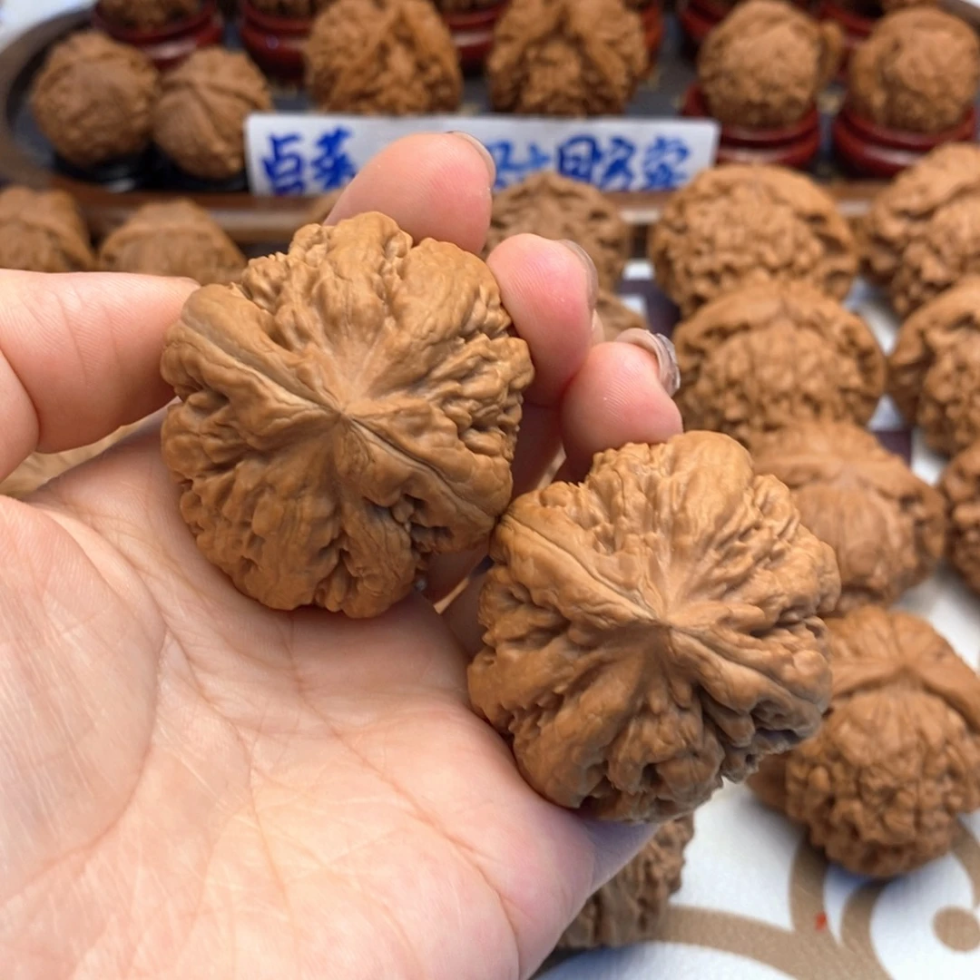 【闪购商品】文玩核桃吊坠?****?245号霸王龙