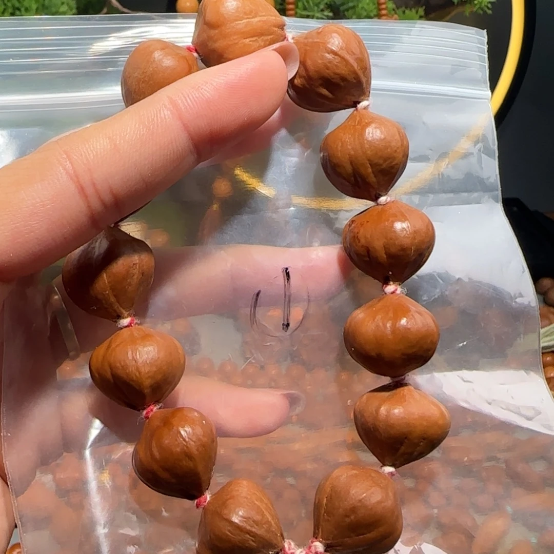 含***予橄榄核手串/手链福利待遇