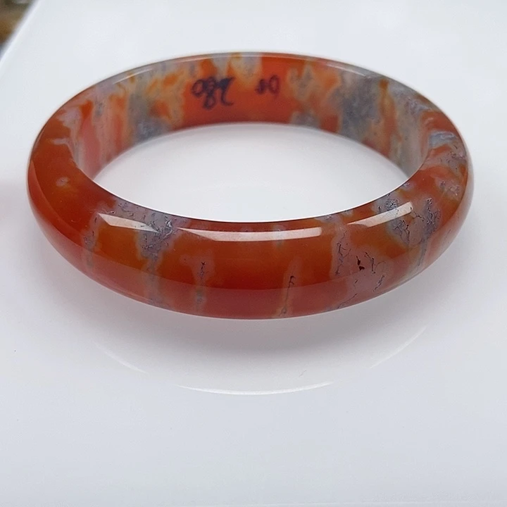 手镯玛瑙/玉髓未镶嵌