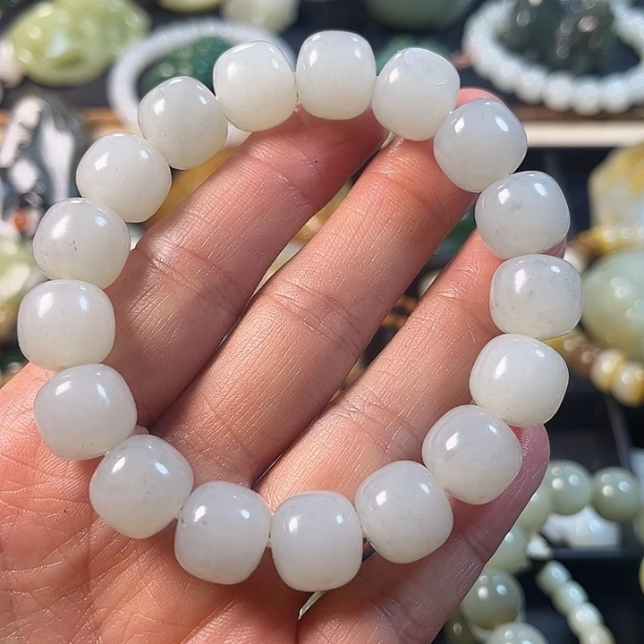 和田玉未镶嵌手串