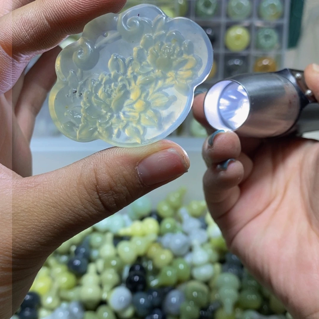 蛇纹石玉未镶嵌毛衣链86