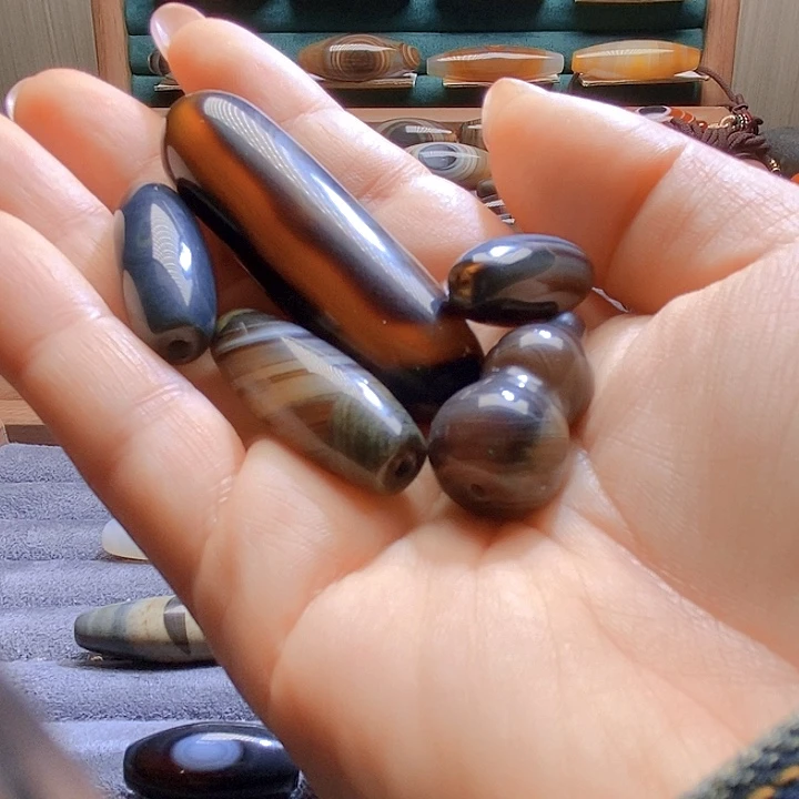 灰***儿玛瑙/玉髓未镶嵌吊坠(不含链)