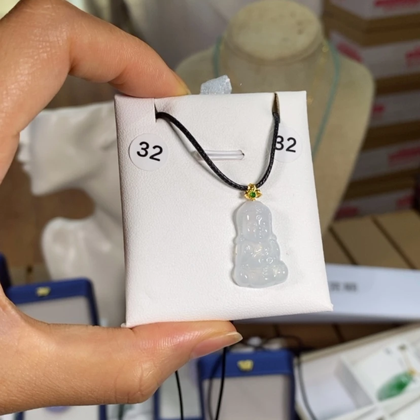 【闪购商品】颈饰未镶嵌翡翠?***⭐