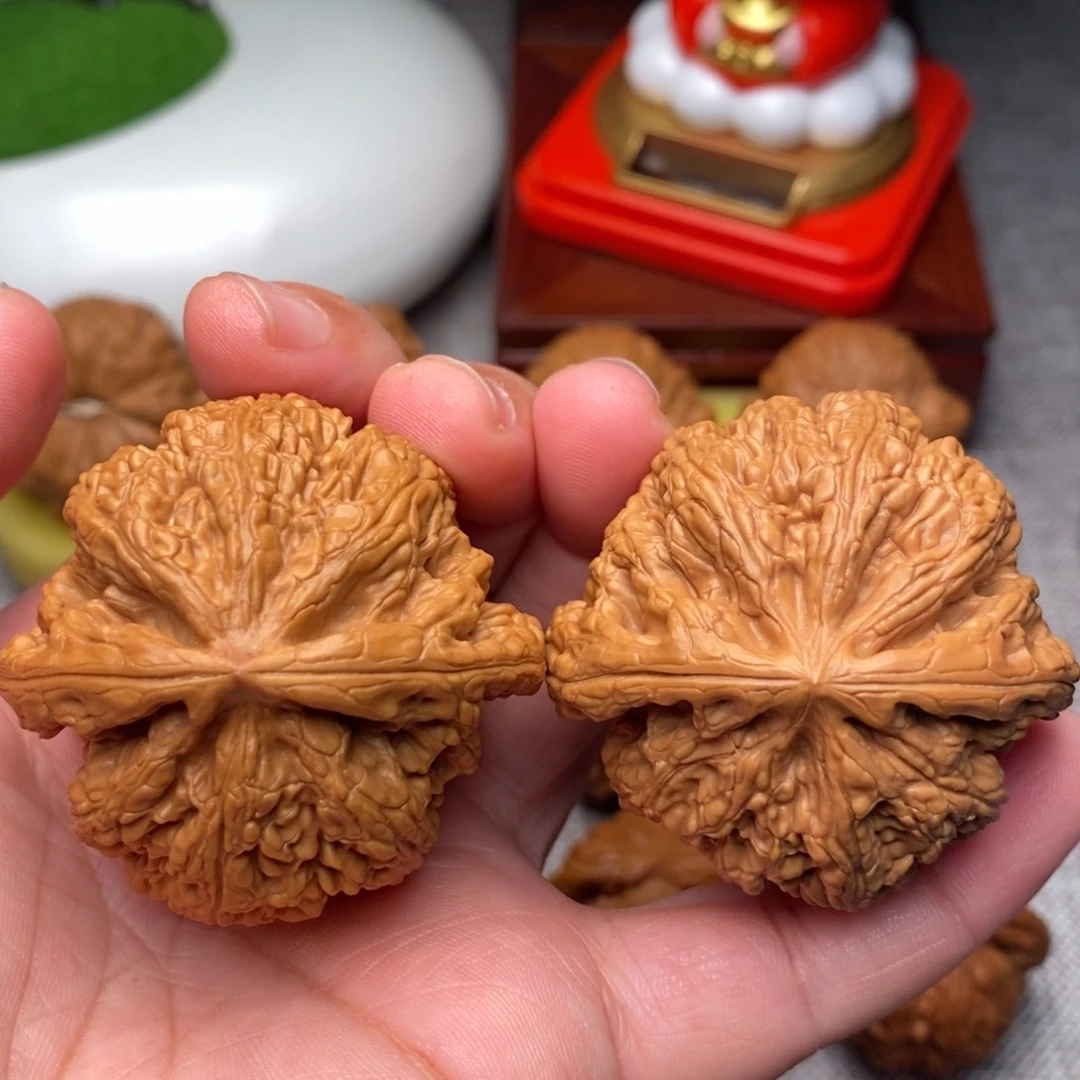 把件文玩核桃46.8精品粗筋