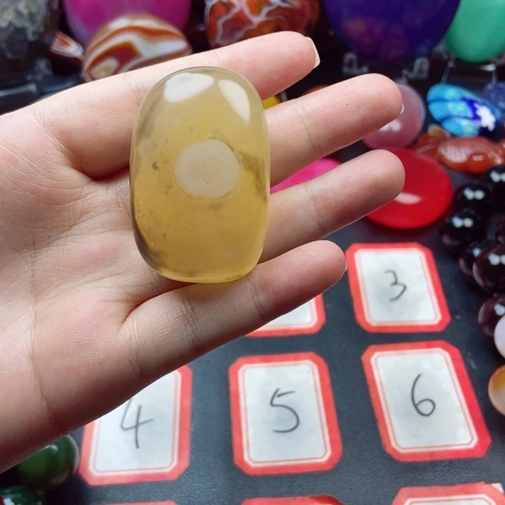 玛瑙/玉髓未镶嵌玛瑙