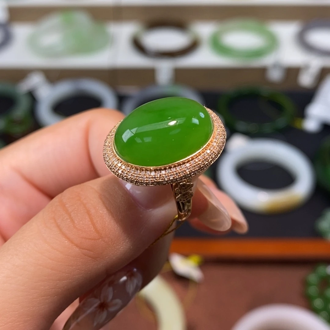 和田玉（碧玉）18K金镶嵌戒指