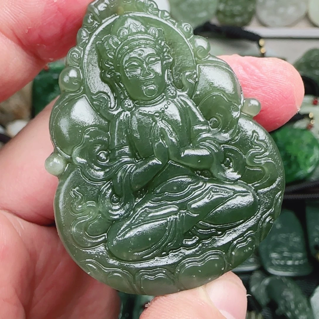 和田玉未镶嵌颈饰