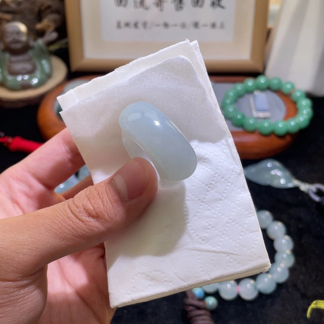 颈饰未镶嵌翡翠戒圈17