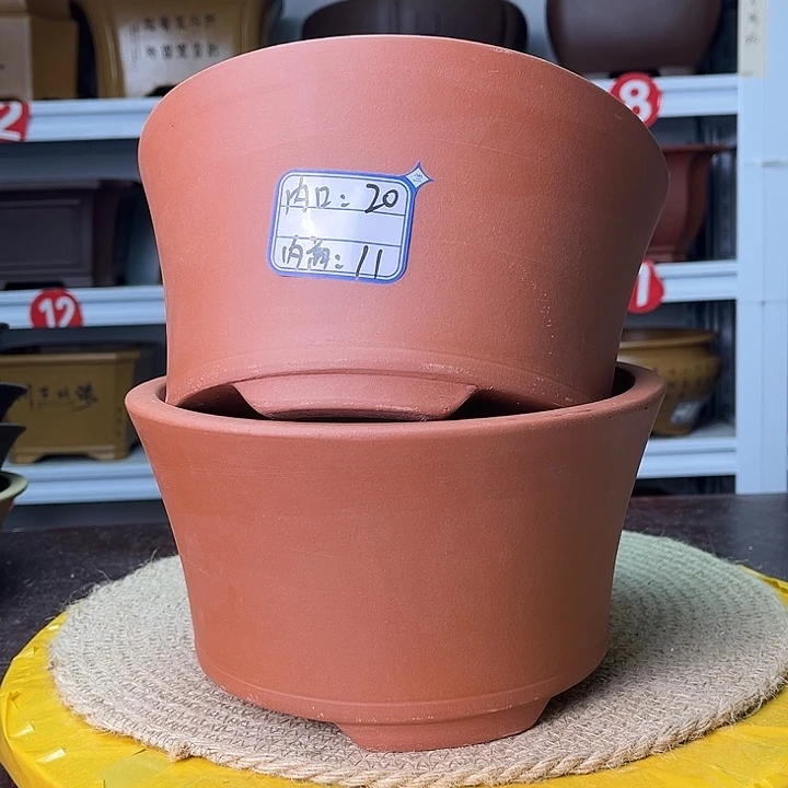 紫砂花盆你在一起